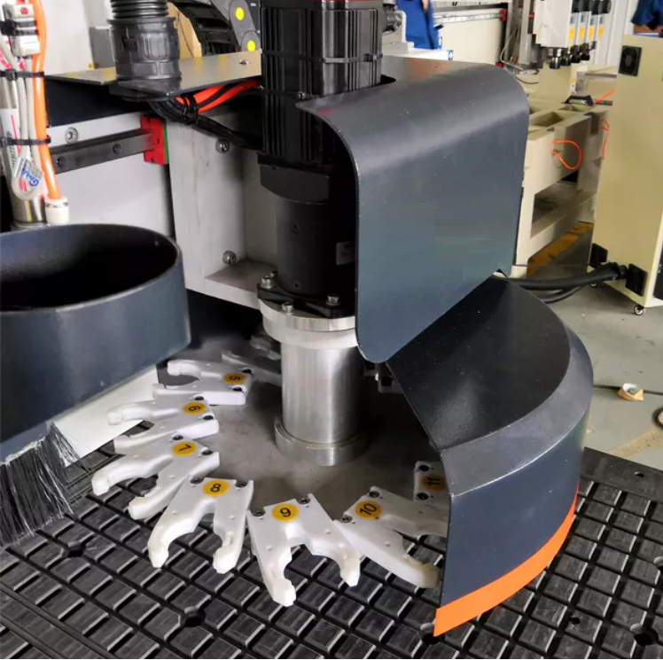 MÁY ROUTER CNC GỖ CX-1325 THAY DAO TỰ ĐỘNG - Ảnh 4